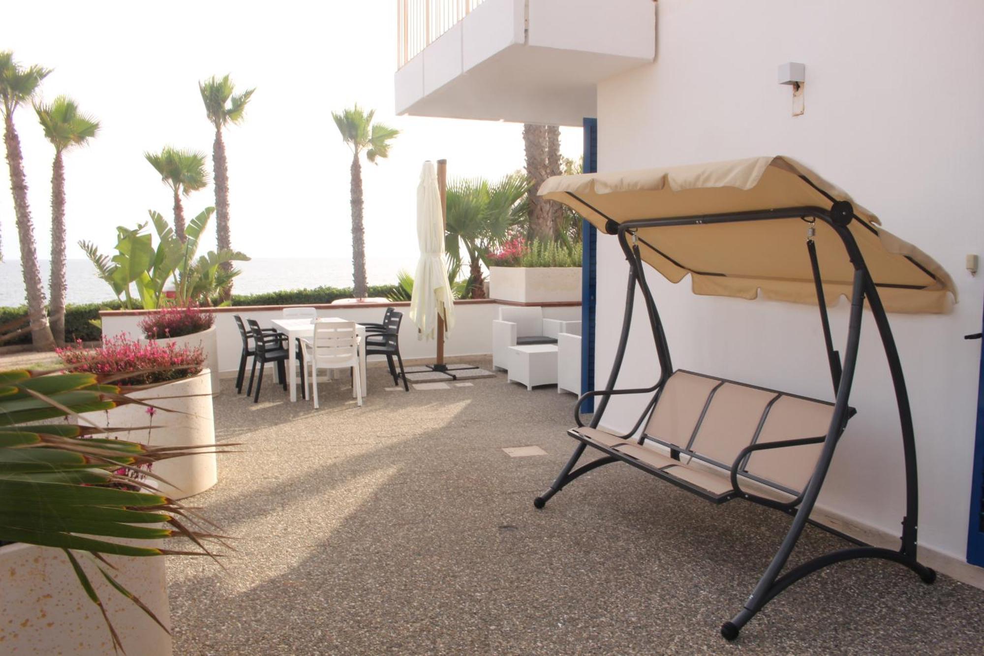 Residence Mare Azzurro Torre San Giovanni Ugento Exterior foto